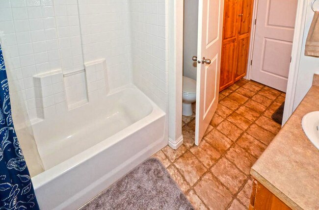 Foto del edificio - 469 N 1235 W