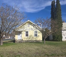 Building Photo - 215 Tieton Ave