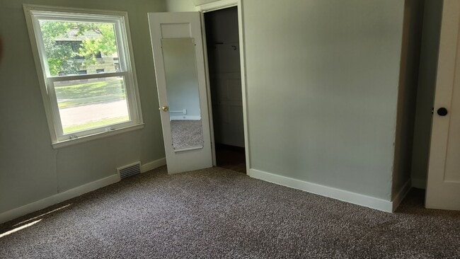 Building Photo - 1412 Houston St