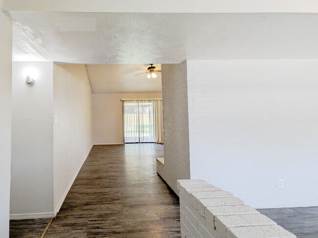 Foto del edificio - 602 Heritage Hill Dr