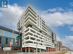Building Photo - 10 Rouge Valley Dr W