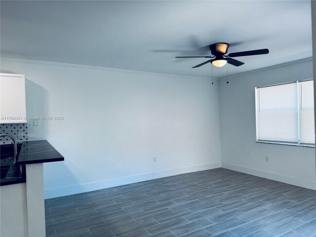 Building Photo - 5441 NW 93rd Ter