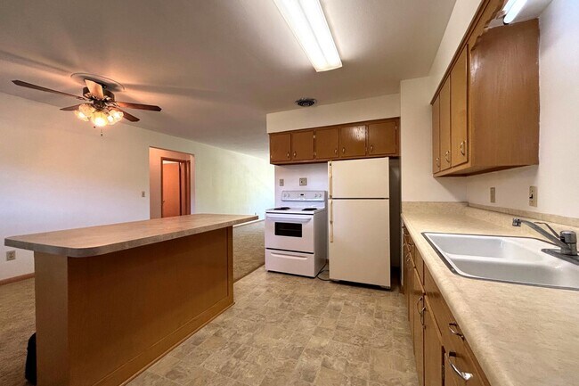 Foto del edificio - 2409 Fremont Ave