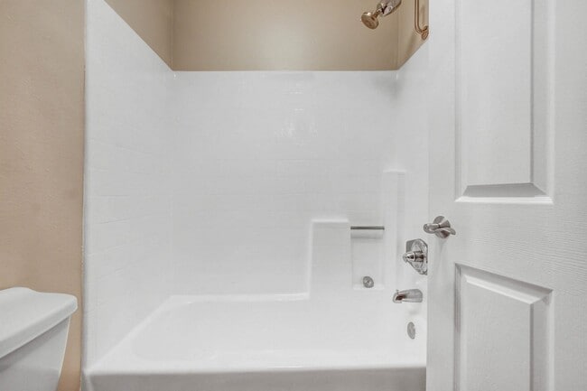 Interior Photo - Park Dickens