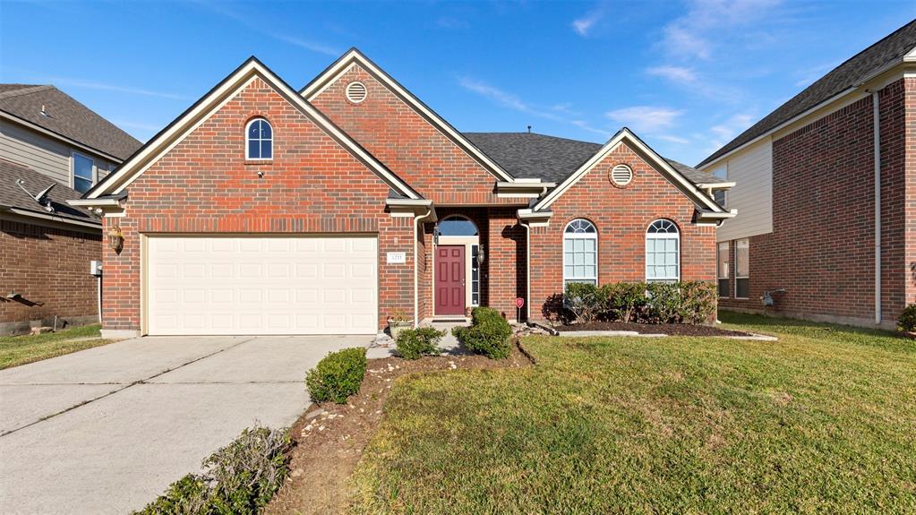 Foto principal - 4211 Old Arbor Way