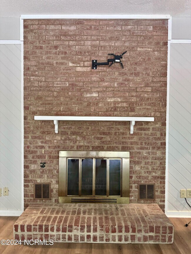 Foto del edificio - 101 Sandham Ct