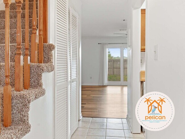 Foto del edificio - Bright townhome in the heart of Pensacola