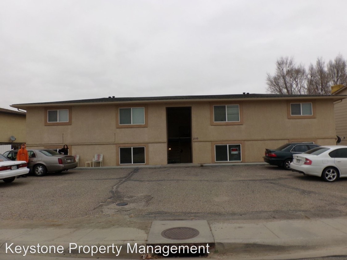 Primary Photo - 2110 Mohawk Rd