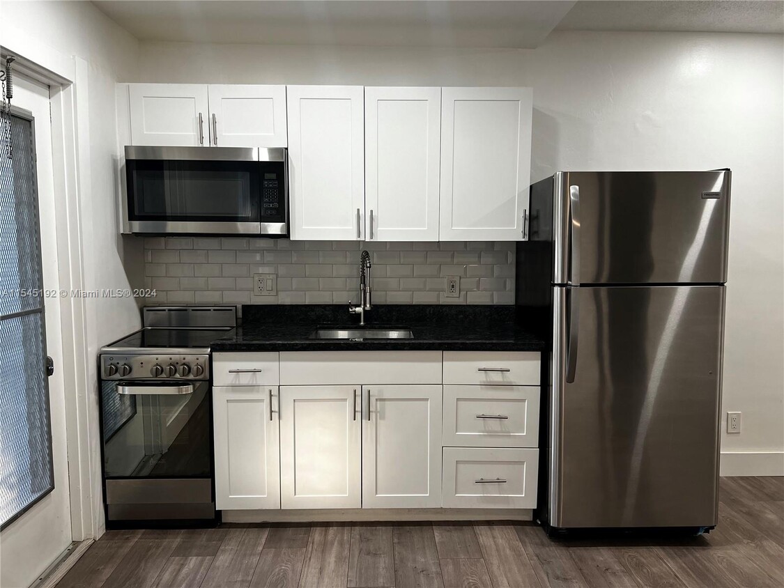 Foto principal - 3515 Van Buren St