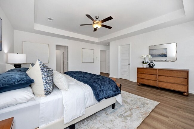 Building Photo - BRAND NEW 3 Bed 2.5 bathroom townhomes in Madison!