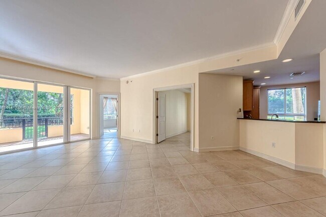 Building Photo - 16101 Emerald Estates Dr