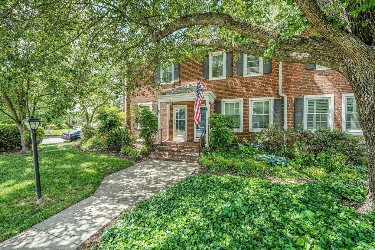 Foto principal - 3096 S Woodrow St