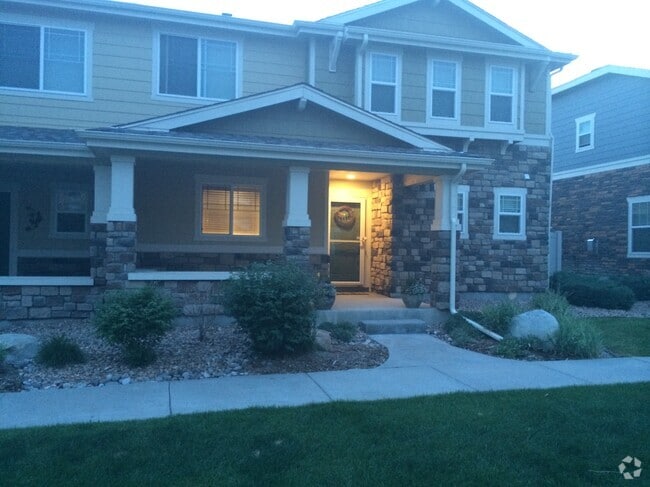 Building Photo - 10442 Garland Dr
