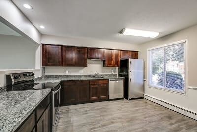 Building Photo - 2 bedroom in Mentor OH 44060