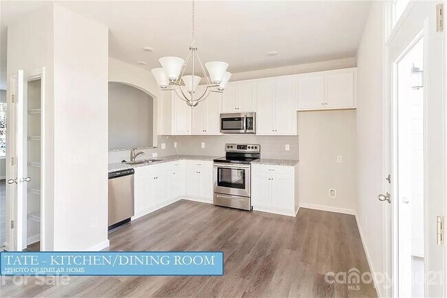 Foto del edificio - Room in Apartment on Beatty Woods Dr
