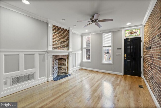 Foto del edificio - 3215 Fleet St