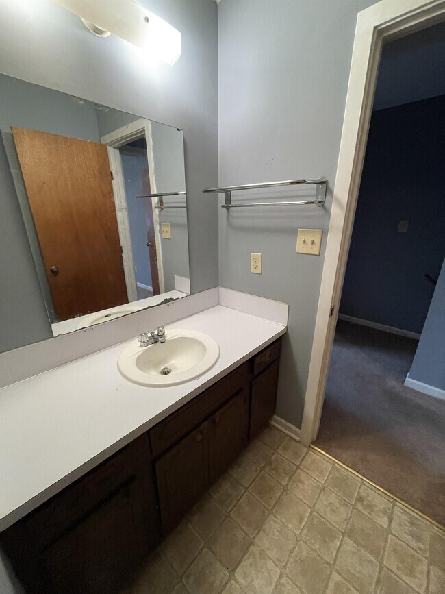 Foto del edificio - 1067 3rd St SE