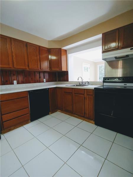 Foto del edificio - 6107 Harleston Rd NE