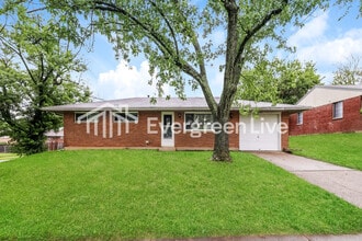 Building Photo - 6301 Holbrook Dr