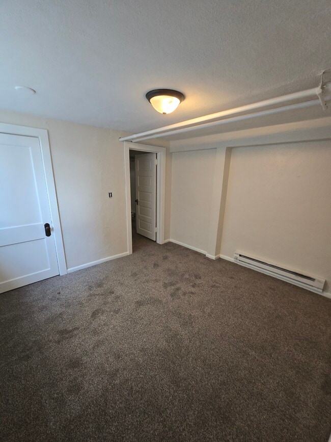 Foto del edificio - 4528 Bryant Ave S