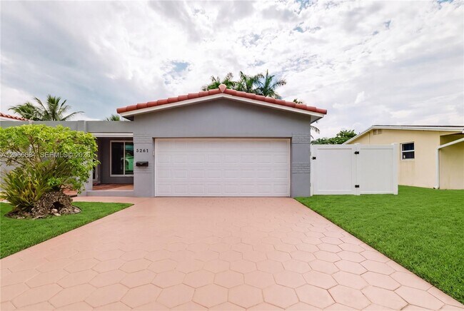 Foto del edificio - 5261 SW 89th Ave