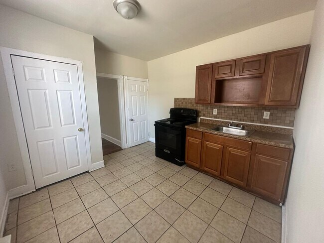 Foto del edificio - 3 BED 1.5 BATH HOME FOR RENT.