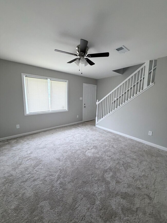 Photo - Newly Renovated 2-Bedroom Townhouse in a Prime Location!