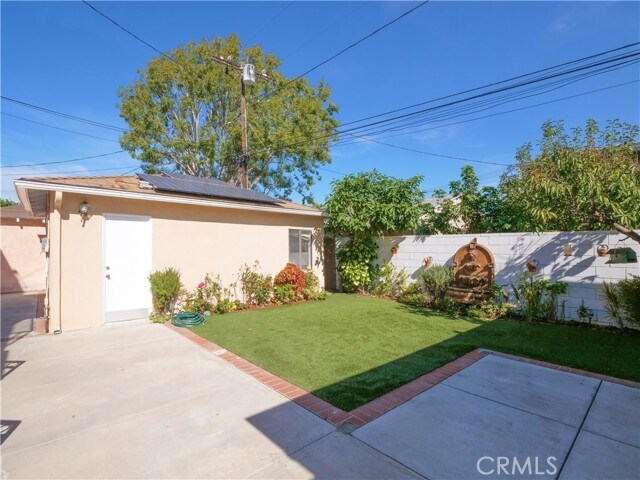 Foto del edificio - 3776 Rosewood Ave