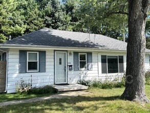Building Photo - 606 Cullom St