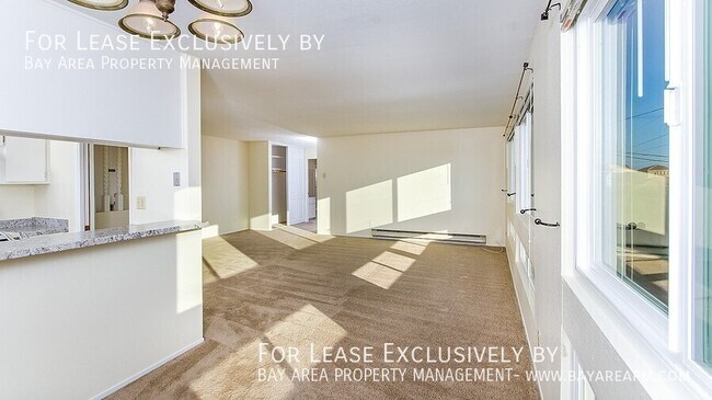 Foto del edificio - 647 Grand Ave