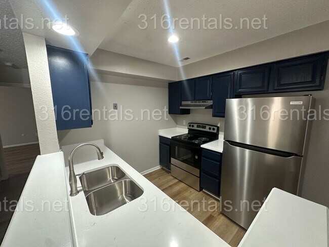 Foto del edificio - $925- 2 bedroom 1 bath - Apartment located in Riverside