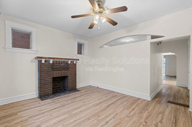 Foto del edificio - 4301 S 38th St