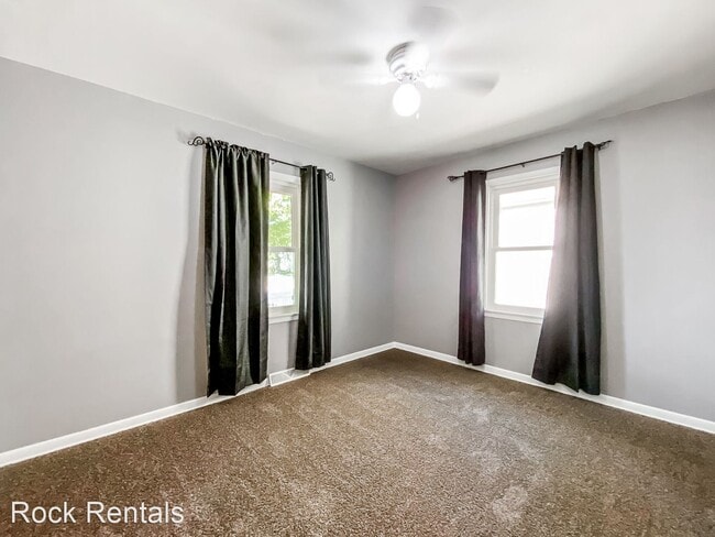 Building Photo - 3 br, 1 bath House - 809 W 18th