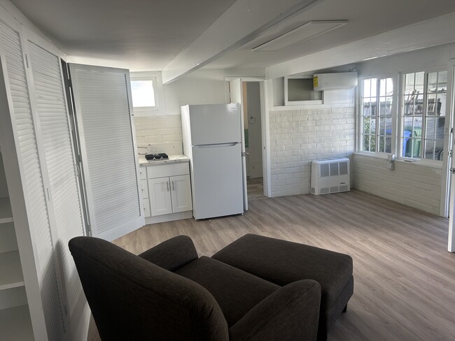 Foto del edificio - 7932 Rhea Vista Dr