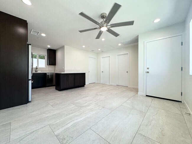 Building Photo - 67745 Medano Rd