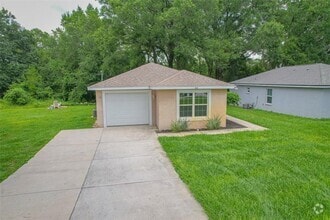 Building Photo - 552 Calla Pl