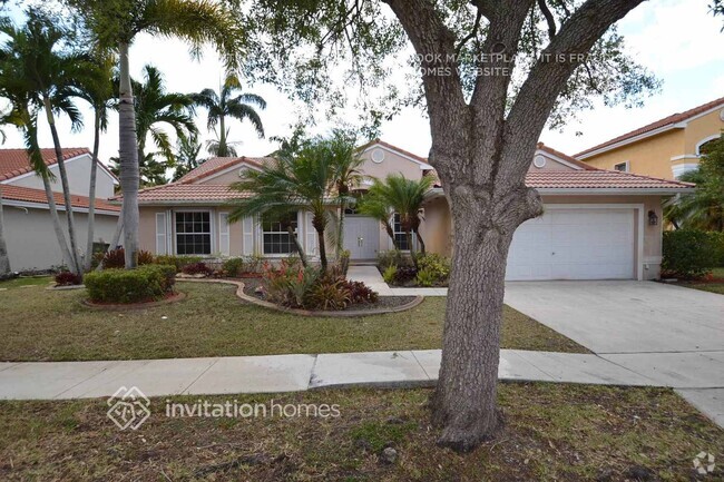 Building Photo - 384 SW 188th Ave