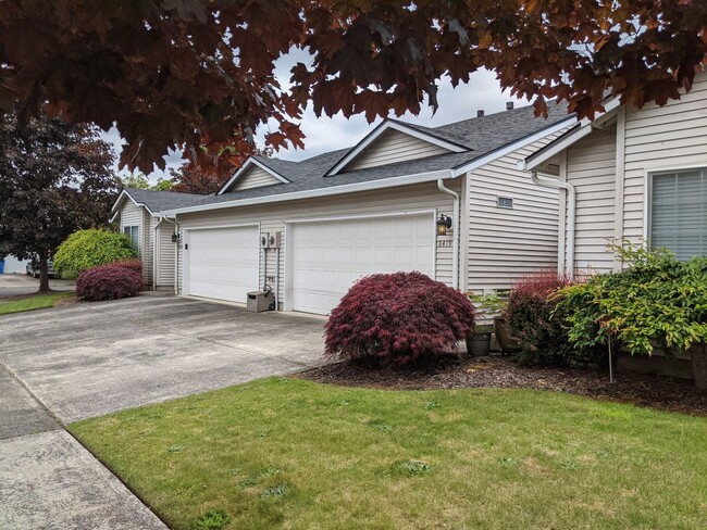 Photo - 8419/8421 NE 56th Street Apartment