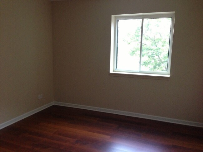 Building Photo - 1463 Mercury Dr