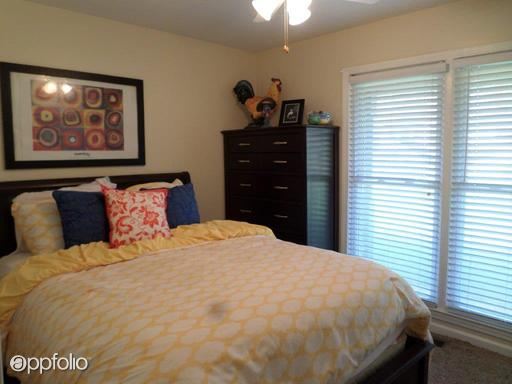 Foto del edificio - 4240 Greenridge Dr