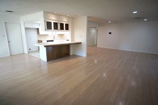 Building Photo - 3200 Ouray Way