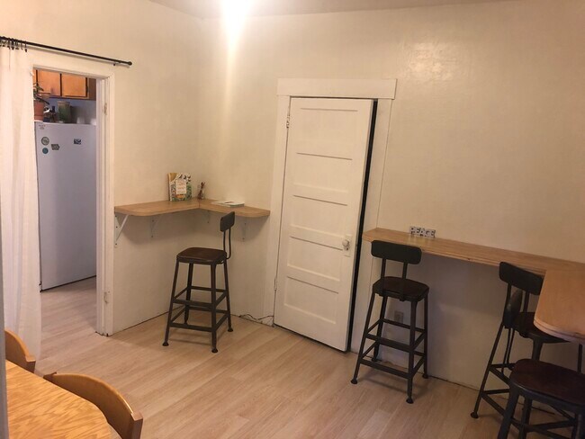 Foto del edificio - 4641 12th Ave