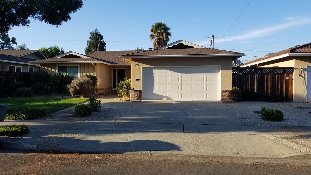 573 Carrick Ct, Sunnyvale, CA 94087 House for Rent in Sunnyvale, CA