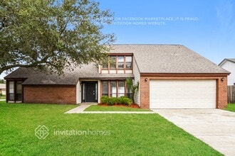 Building Photo - 3741 Linsbury St