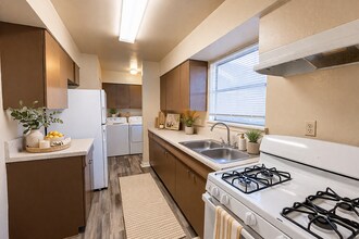 Building Photo - Kingsville Pointe