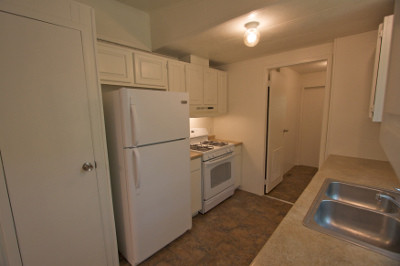 Building Photo - Helen St Duplexes - 429A