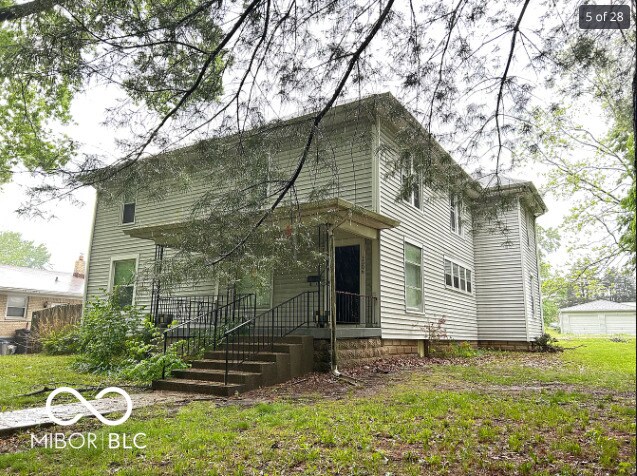 Foto del edificio - 1506 E Edwards Ave