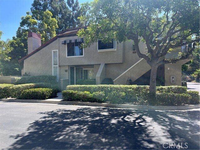 Building Photo - 174 Stanford Ct