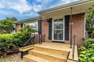 Building Photo - 130 Alberta Dr