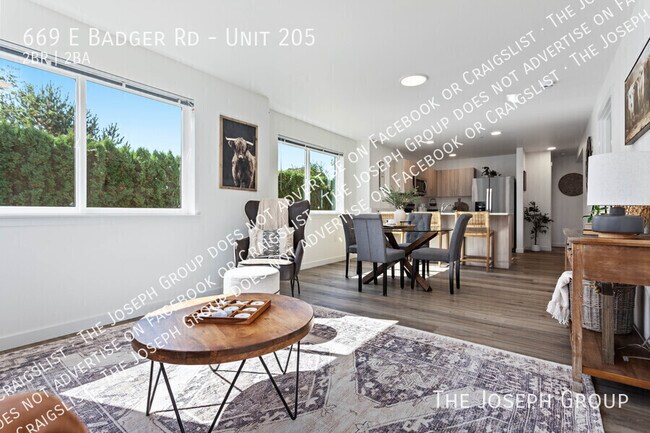 Foto del edificio - 669 E Badger Rd